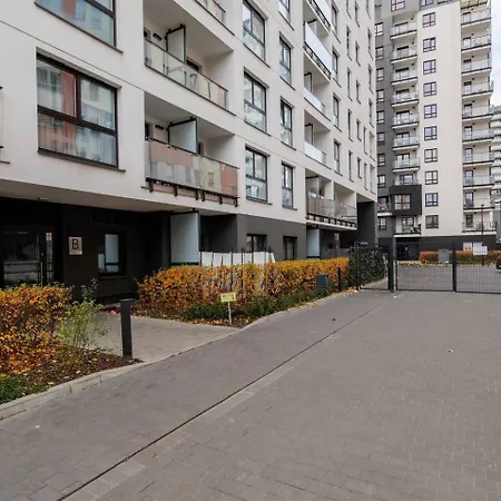 Vista Balcony Ac Parking Metro Plocka * Βαρσοβία