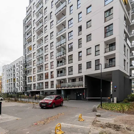 Vista Metro Plocka Apartment