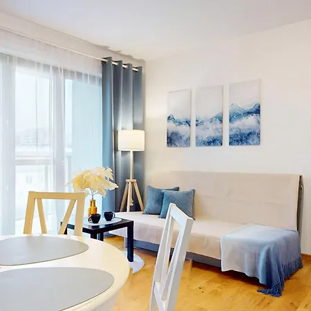 Vista Balcony Ac Parking Metro Plocka Апартаменты Варшава