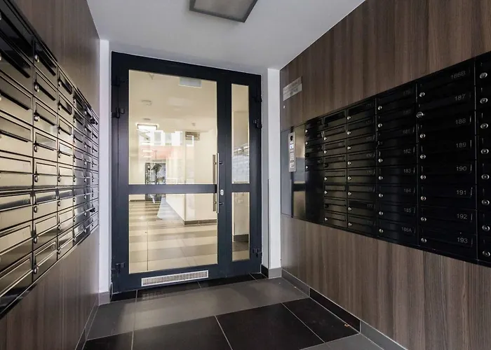 Апартаменты Vista Balcony Ac Parking Metro Plocka Варшава