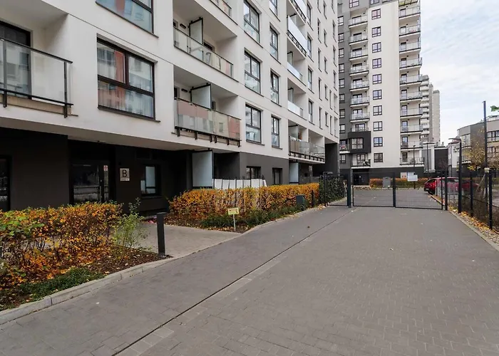 Vista Balcony Ac Parking Metro Plocka * Warszawa