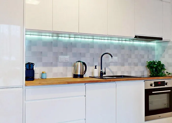 Vista Balcony Ac Parking Metro Plocka * Warszawa