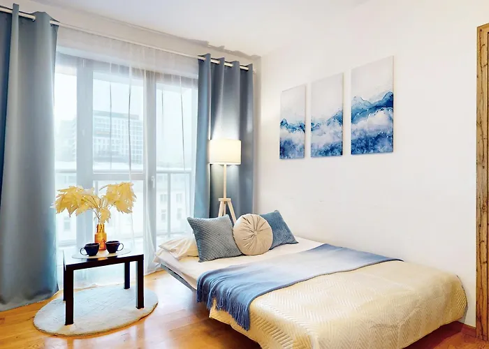 Apartament Vista Balcony Ac Parking Metro Plocka *